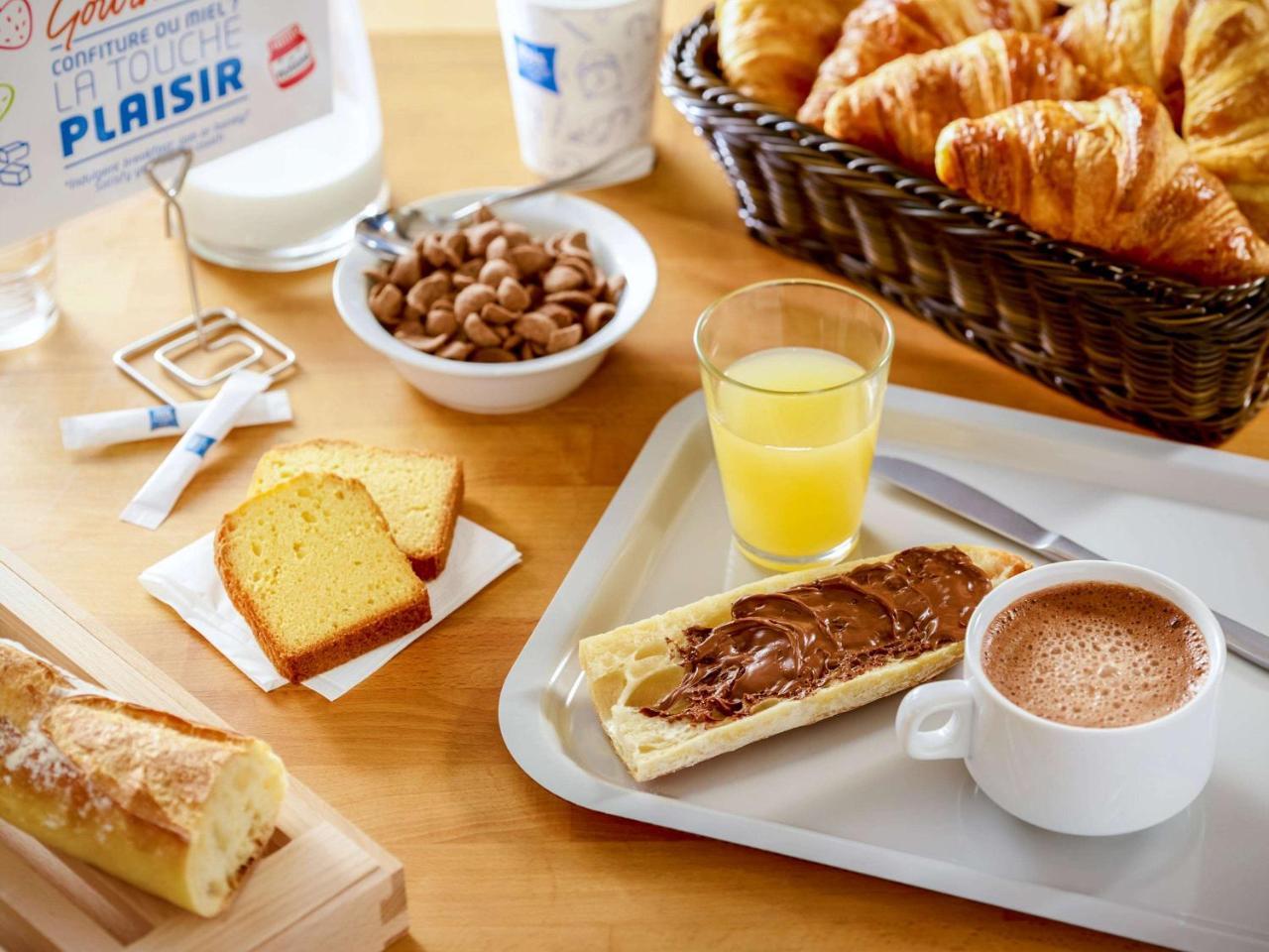 Ibis Budget Marne La Vallee Noisy Le Grand Екстер'єр фото